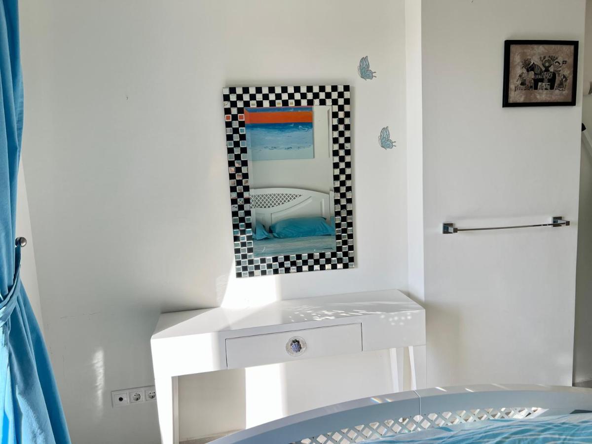 Odyssey Beach Front Apartment Chania  Exterior photo